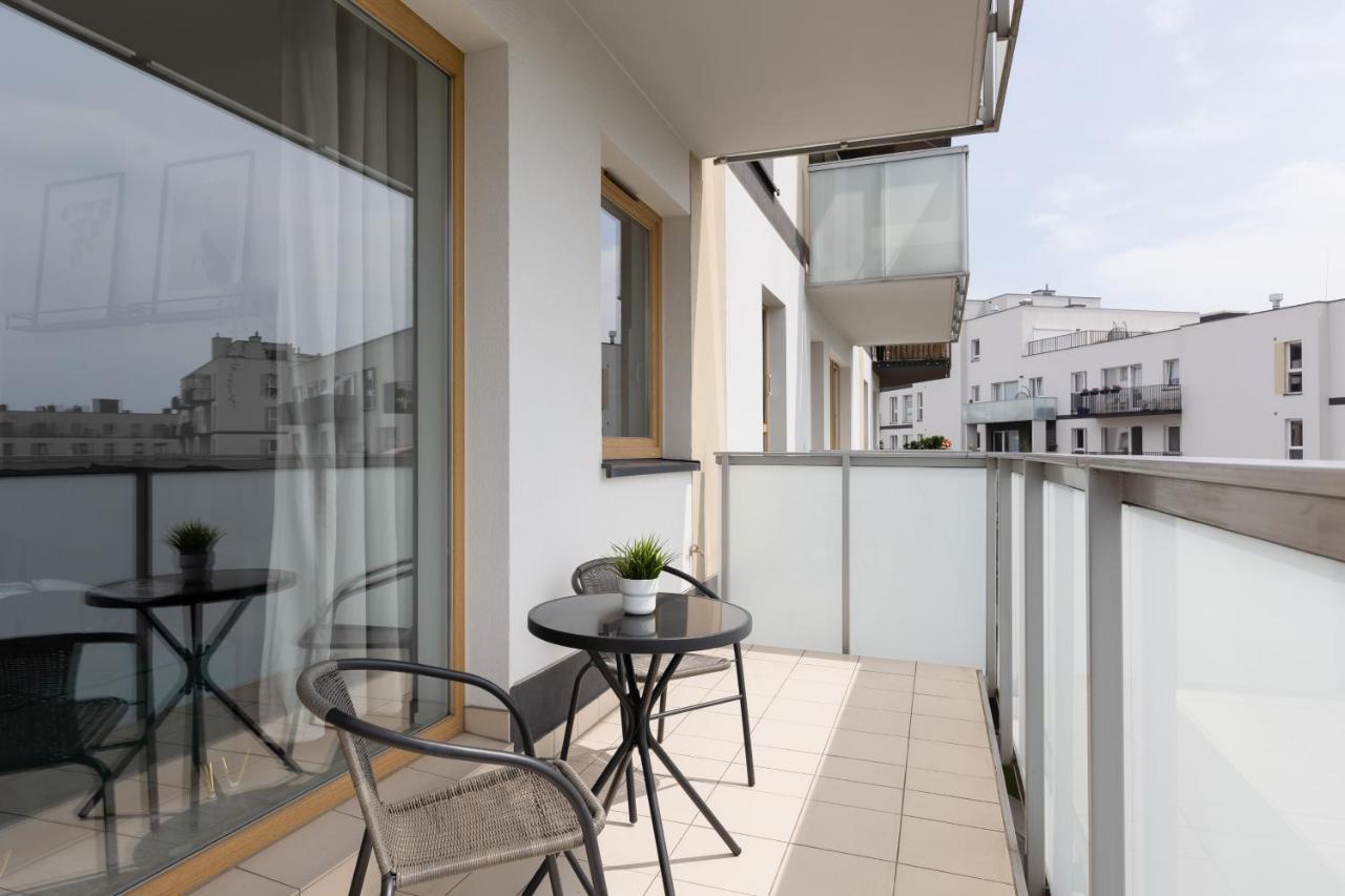 ורשה Metro Bielany Apartments By Noclegi Renters מראה חיצוני תמונה